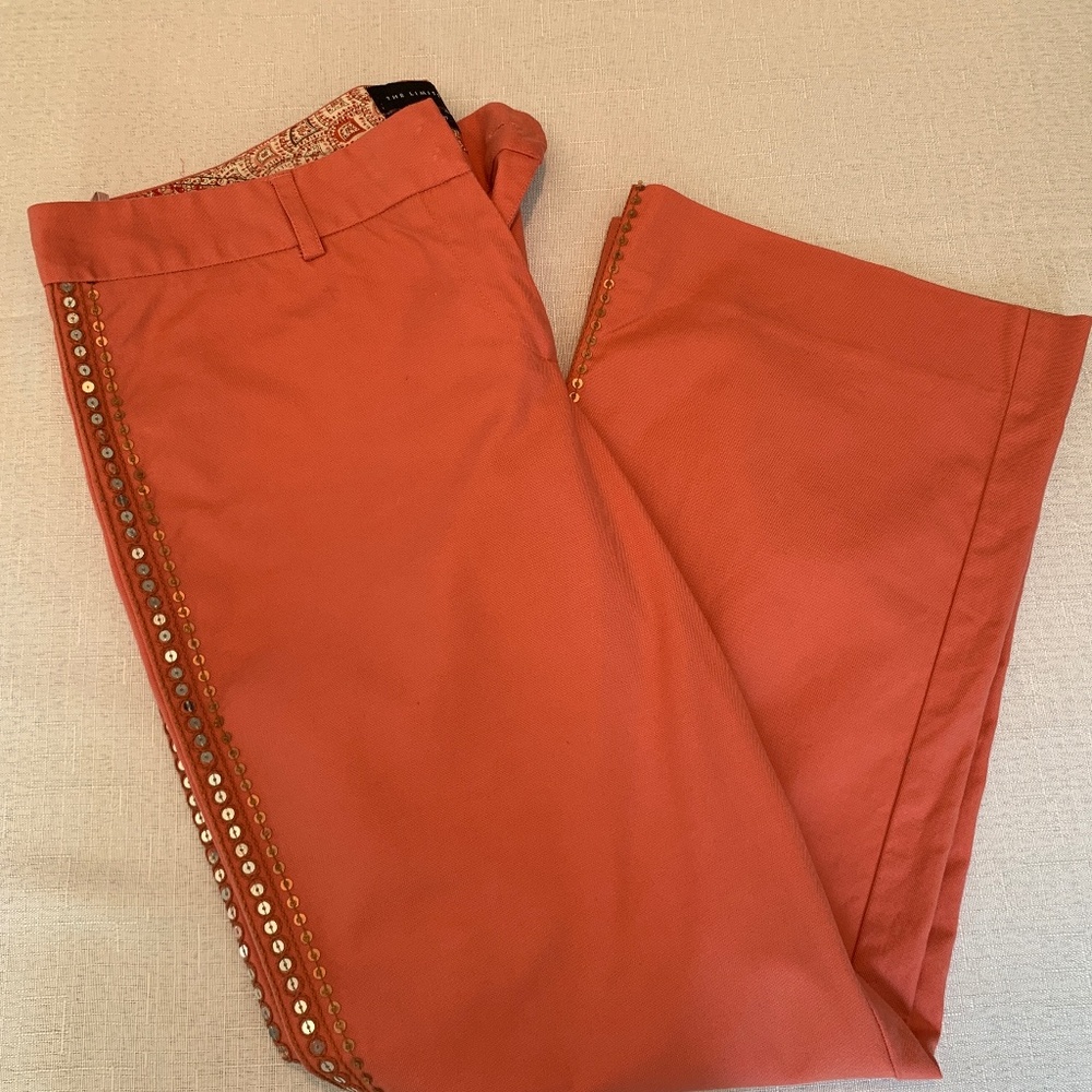 The Limited Cassidy Fit crop flare salmon gold sequin tuxedo stripe Sz  6 flaw